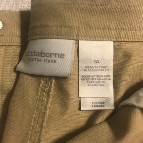 ➡️ Bundle & Save! NWOT Liz Claiborne khaki skirt - Picture 3 of 3